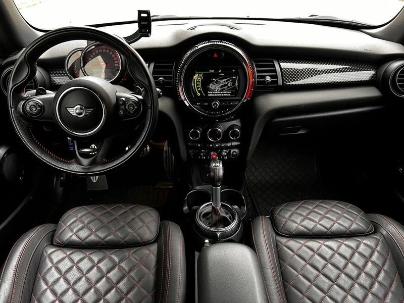 MINI Cooper • 2016 • 39,000 km 12