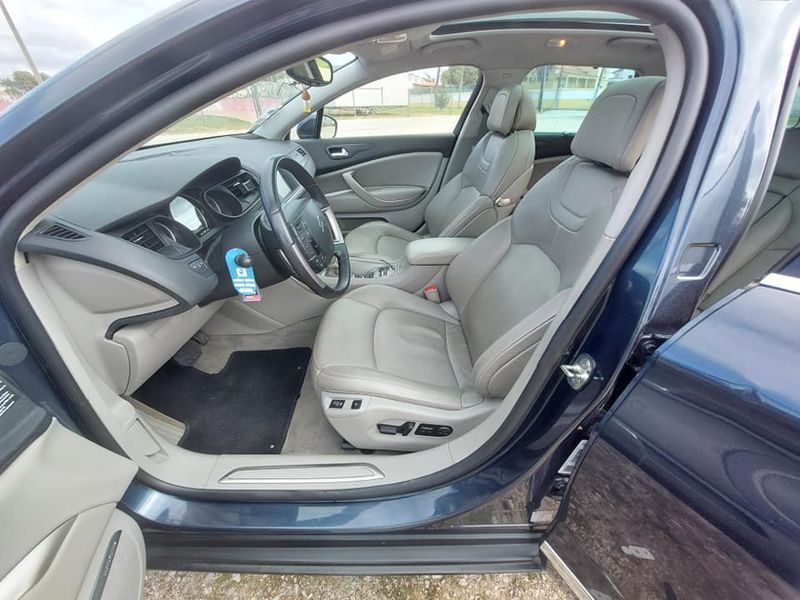 Citroën C5 • 2011 • 120,000 km 6