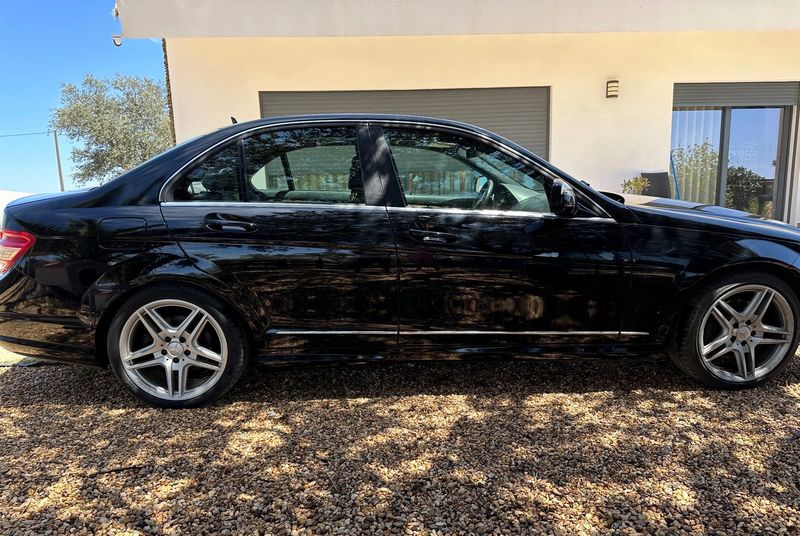 Mercedes-Benz C • 2007 • 247,203 km 4
