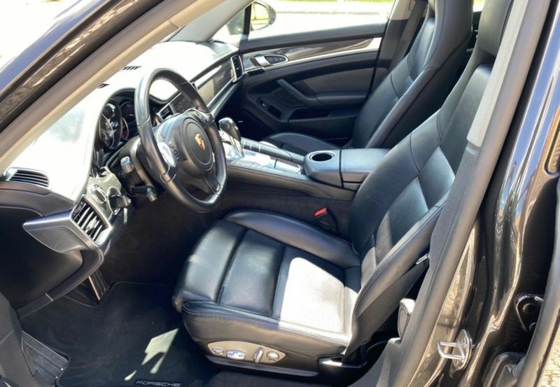 Porsche Panamera • 2015 • 135,880 km 2