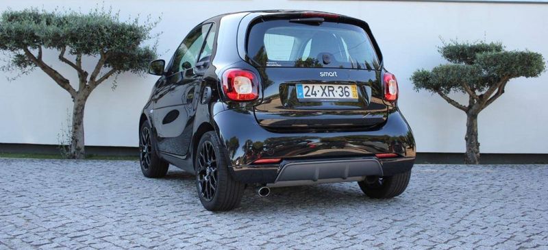 Smart fortwo • 2019 • 19,000 km 1