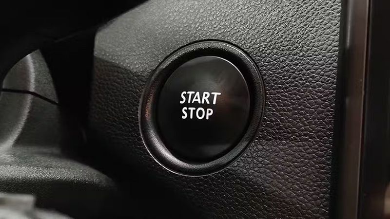 Dacia Duster • 2023 • 9,387 km 6