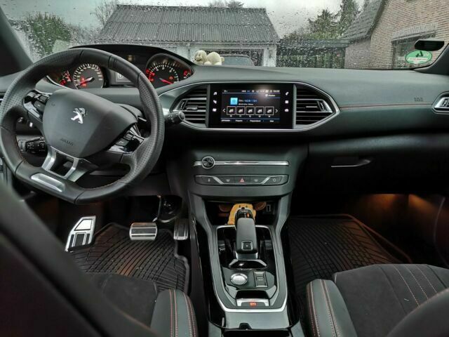 Peugeot 308 SW • 2019 • 84,600 km 7