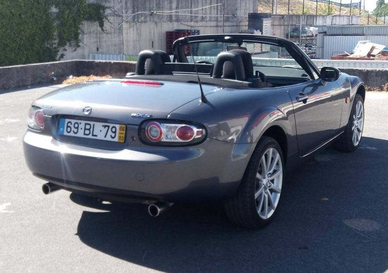 Mazda MX-5 • 2006 • 40,000 km 3