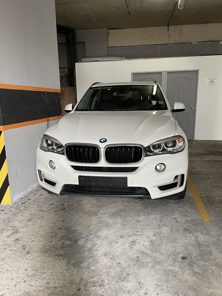 BMW X5 • 2016 • 84,000 km 4
