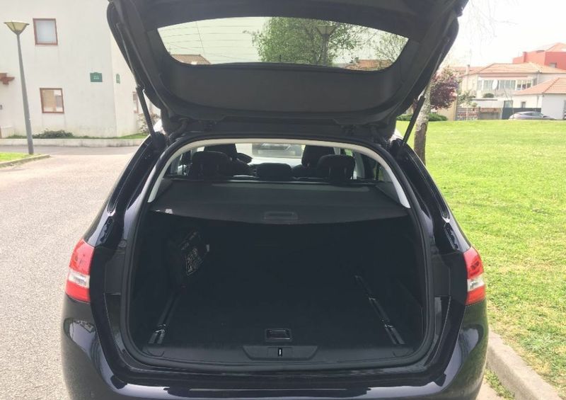 Peugeot 308 SW • 2015 • 183,000 km 2