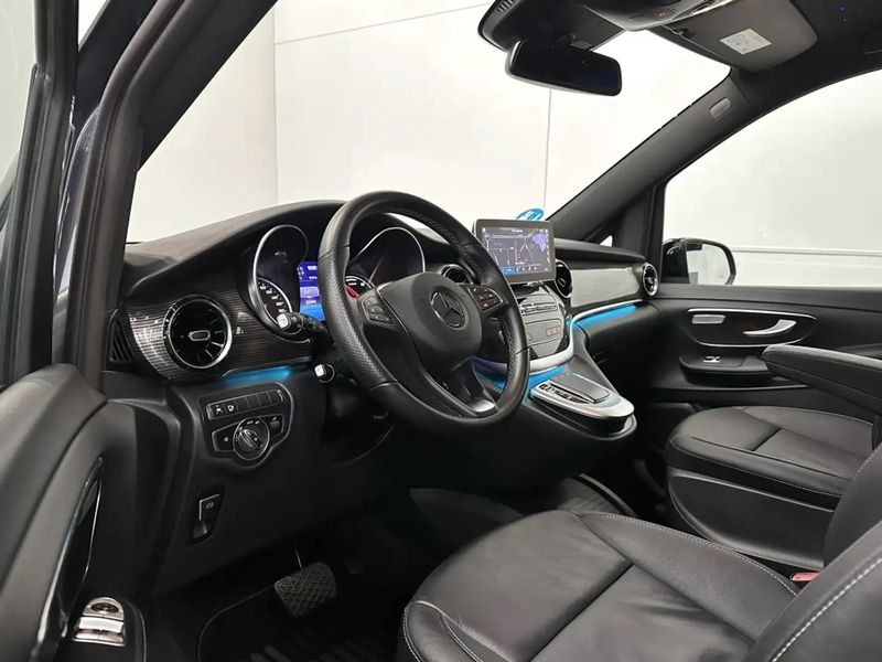Mercedes-Benz E • 2021 • 33,000 km 4