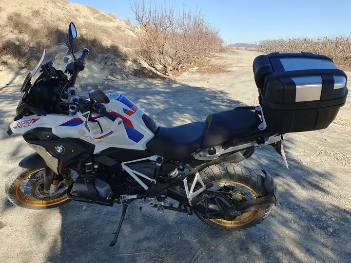 Bmw r1250gs • 2022 • 10,000 km 2