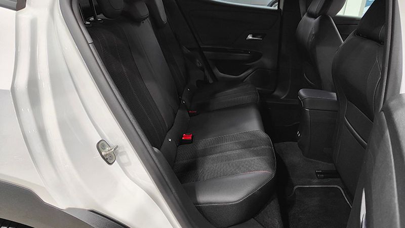 Opel Mokka • 2021 • 27,241 km 5