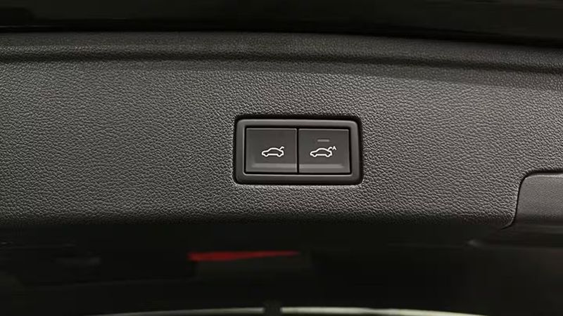 Volkswagen Touareg • 2019 • 94,801 km 28