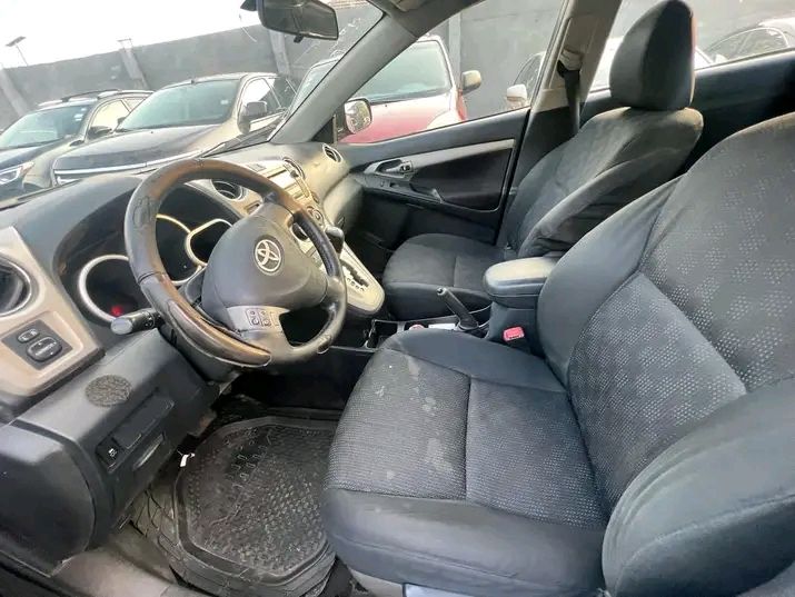 Toyota Matrix • 2016 • 50,000 km 2