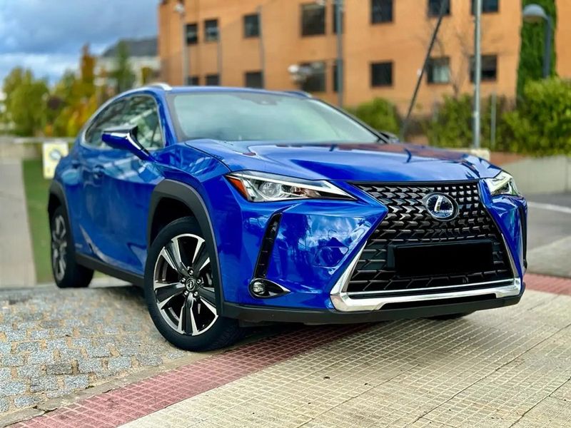 Lexus UX • 2019 • 69,000 km 13