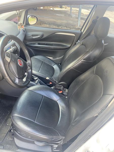 Fiat Punto • 2015 • 60,500 km 9