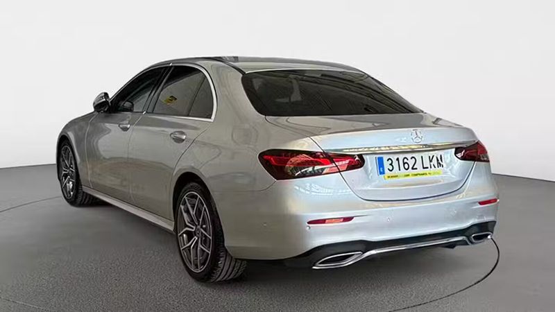 Mercedes-Benz E • 2020 • 115,784 km 38