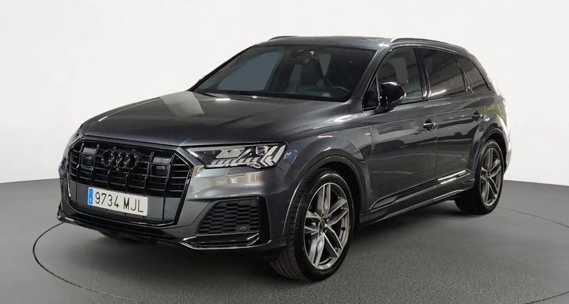 Audi Q7 • 2023 • 40,711 km 1