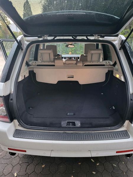 Land Rover Range Rover Sport • 2011 • 154,000 km 5
