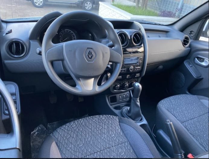 Renault Duster • 2021 • 70,000 km 9