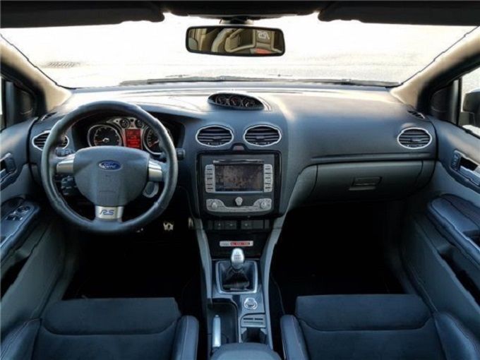 Ford Focus • 2011 • 62,900 km 10