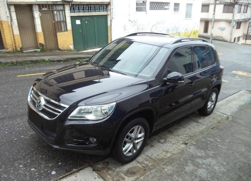 Volkswagen Tiguan • 2010 • 150,000 km 1