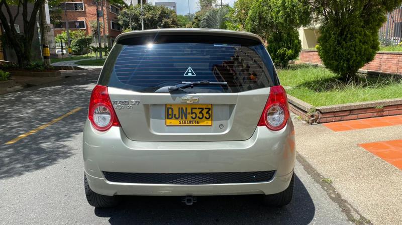 Chevrolet Aveo • 2012 • 84,000 km 12