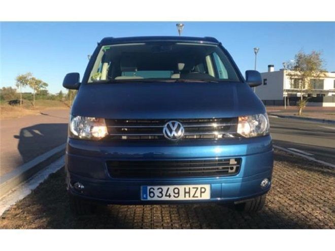 Volkswagen T5 • 2014 • 162,000 km 11