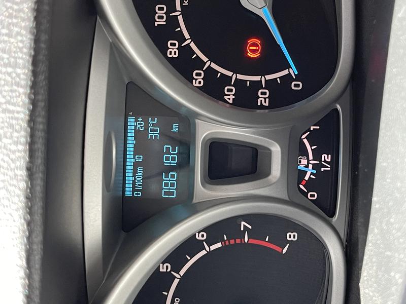 Ford EcoSport • 2014 • 86,000 km 5