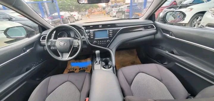 Toyota Camry • 2020 • 50,000 km 2