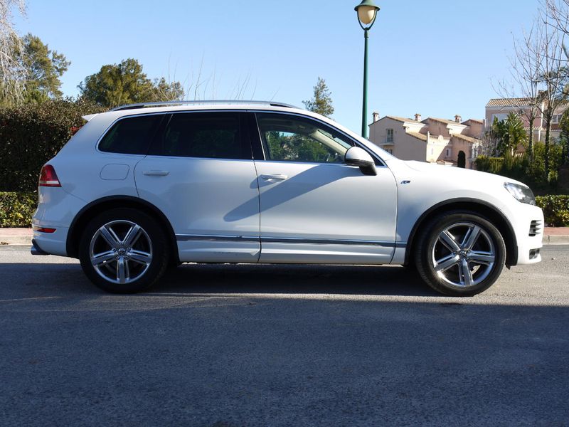 Volkswagen Touareg • 2012 • 215,000 km 4