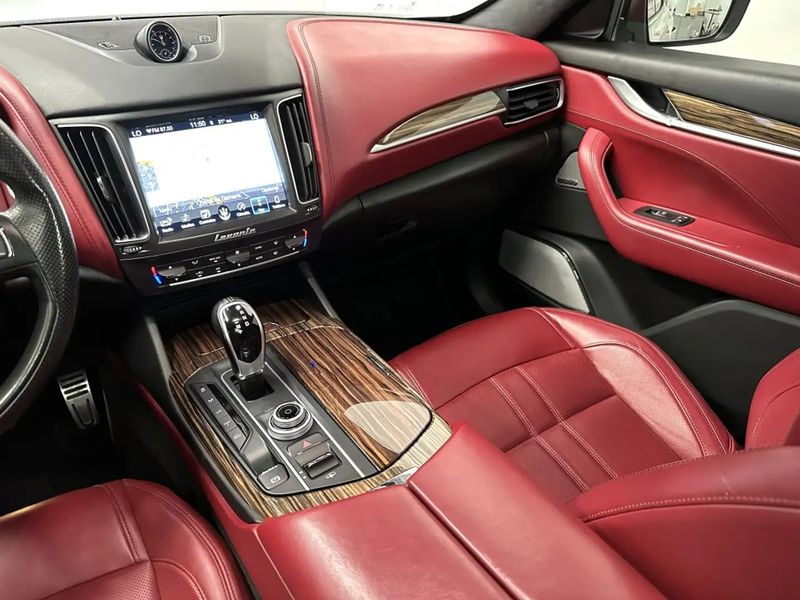 Maserati Levante • 2017 • 128,000 km 7