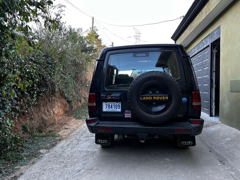 Land Rover Discovery • 1997 • 126,168 km 9