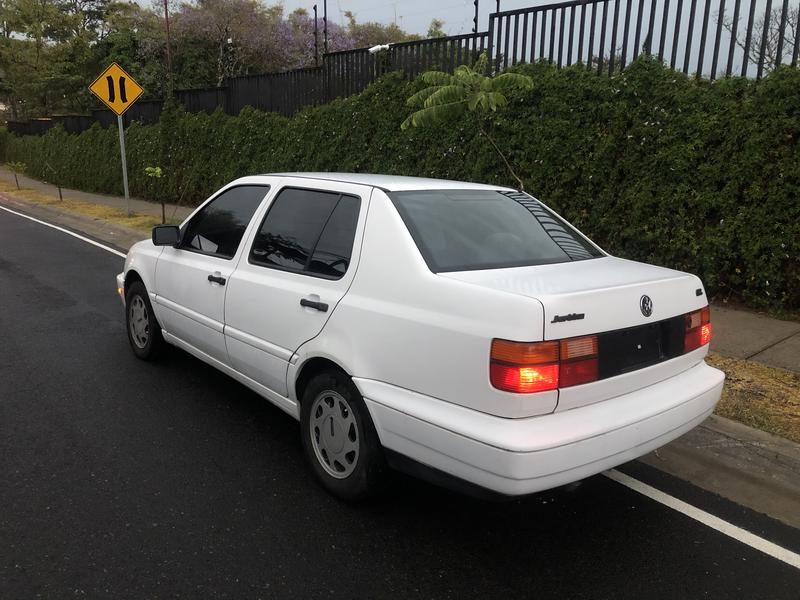 Volkswagen Jetta • 1996 • 200,000 km 8