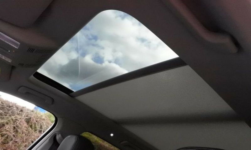 Volkswagen Touareg • 2018 • 149,500 km 10