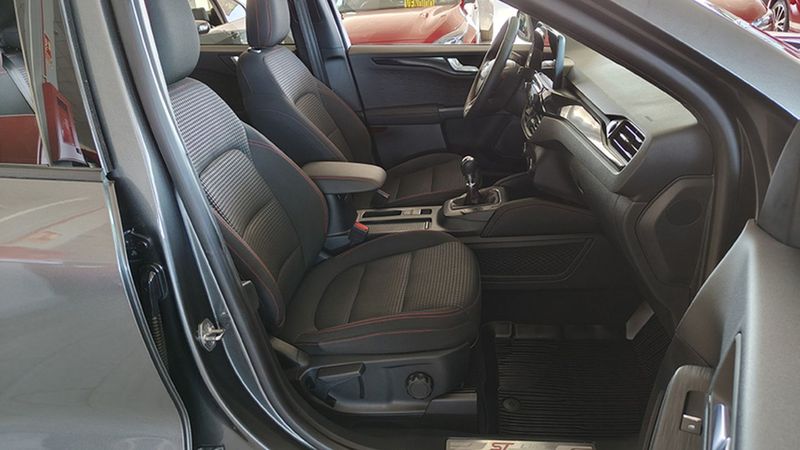 Ford Kuga • 2020 • 72,550 km 19