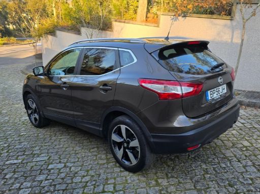 Nissan Qashqai • 2015 • 133,300 km 2