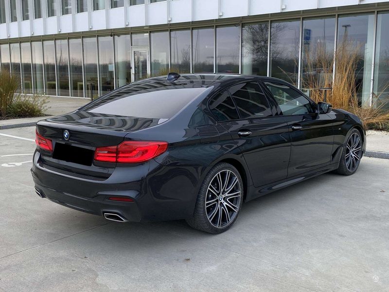 BMW 5 Series • 2017 • 139,000 km 5