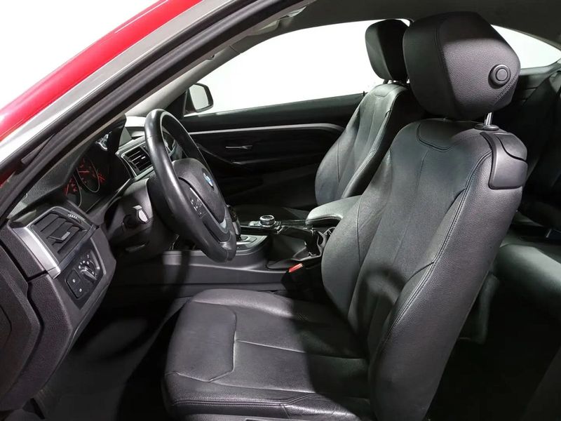 BMW 4 Series • 2017 • 42,000 km 10