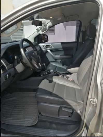 Ford Expedition • 2016 • 90,000 km 6