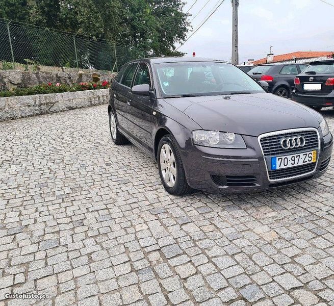 Audi A3 • 2005 • 299,999 km 1