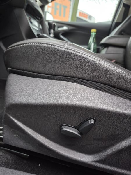 Ford Focus • 2011 • 143,000 km 8