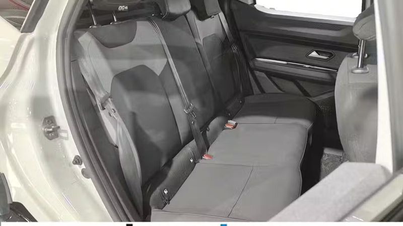 Dacia Duster • 2024 • 10,170 km 19