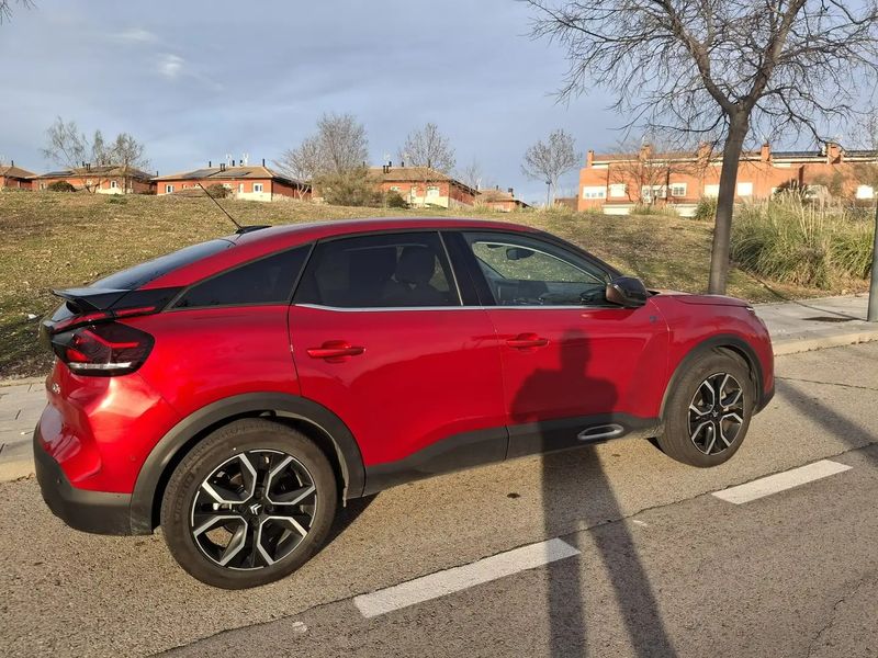 Citroën C4 • 2023 • 30,000 km 2