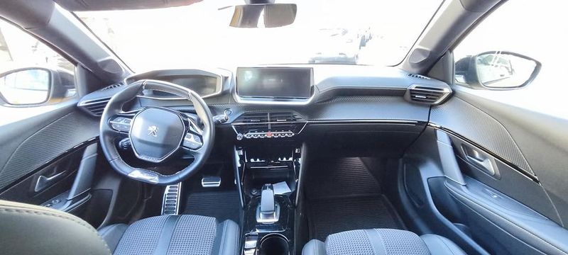Peugeot 2008 • 2020 • 160,000 km 5