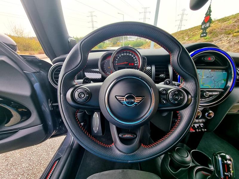 MINI Cooper • 2018 • 55,000 km 4