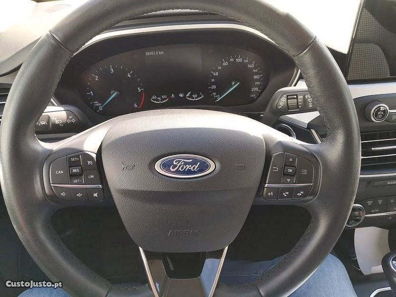 Ford Focus • 2019 • 50,000 km 6