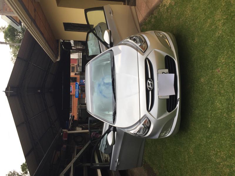 Hyundai Accent • 2017 • 35,000 km 9