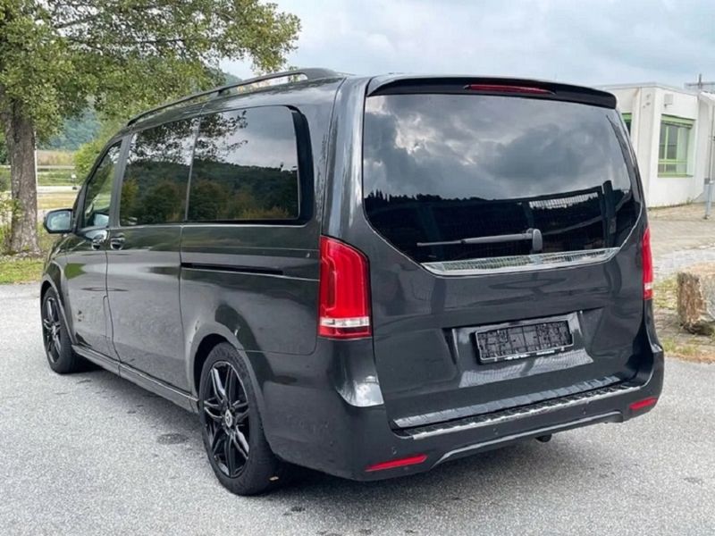 Mercedes-Benz 310 Van • 2020 • 56,000 km 9