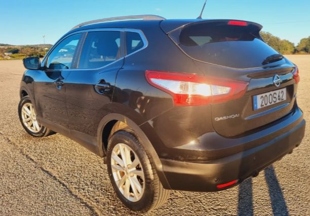 Nissan Qashqai • 2014 • 179,500 km 4