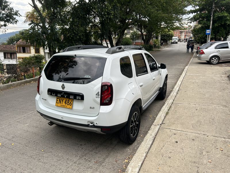Renault Duster • 2019 • 67,200 km 4