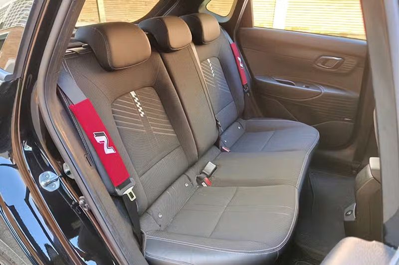 Hyundai i20 • 2022 • 27,428 km 8