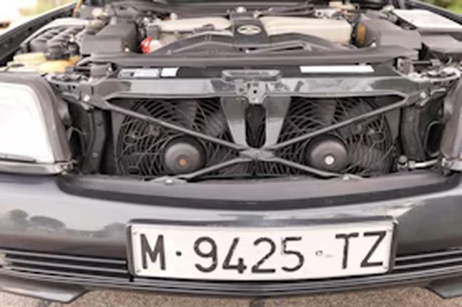 Mercedes-Benz SL • 1993 • 38,000 km 9